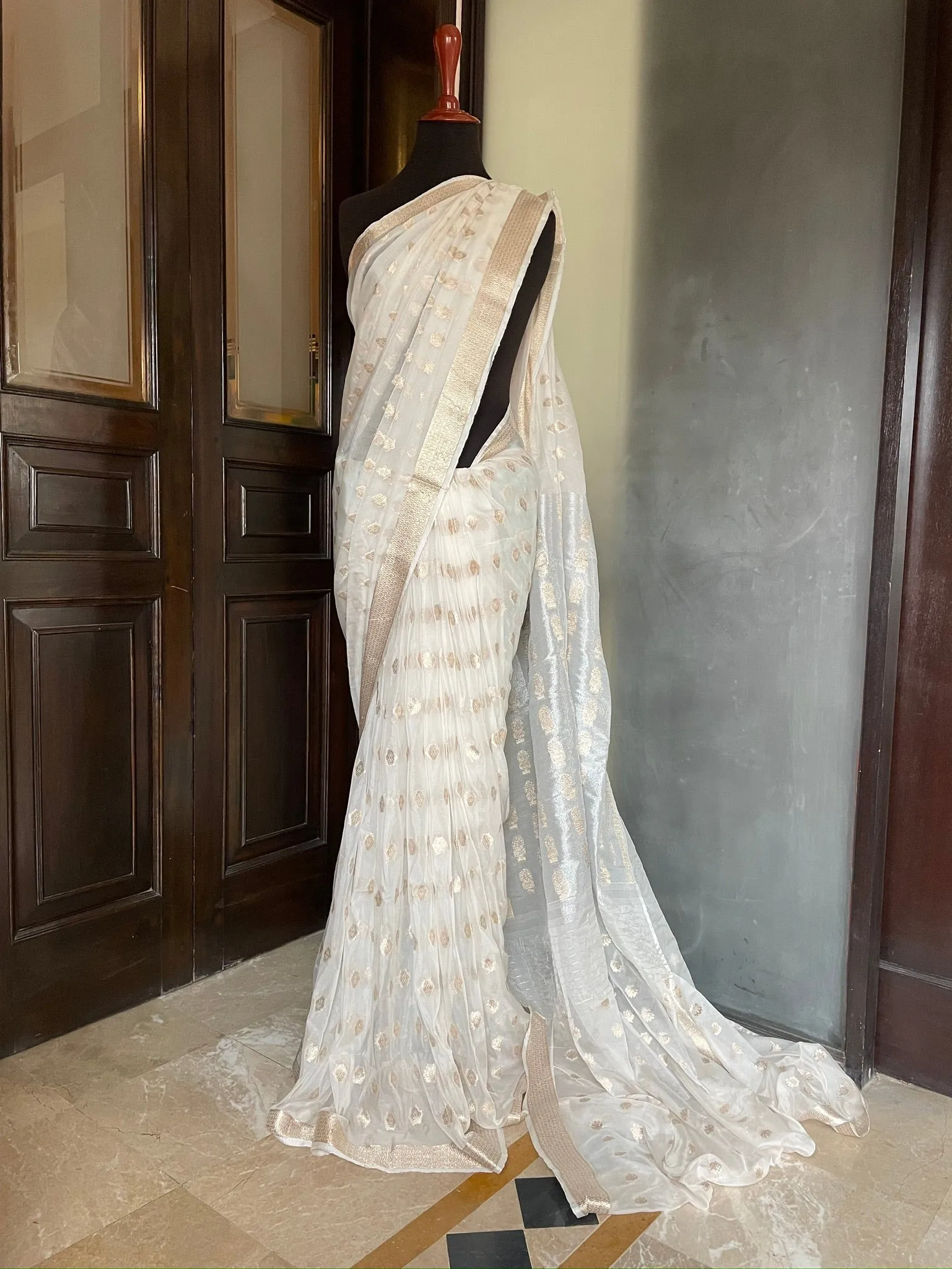 Khaddi Banarsi Chiffon: Milky White