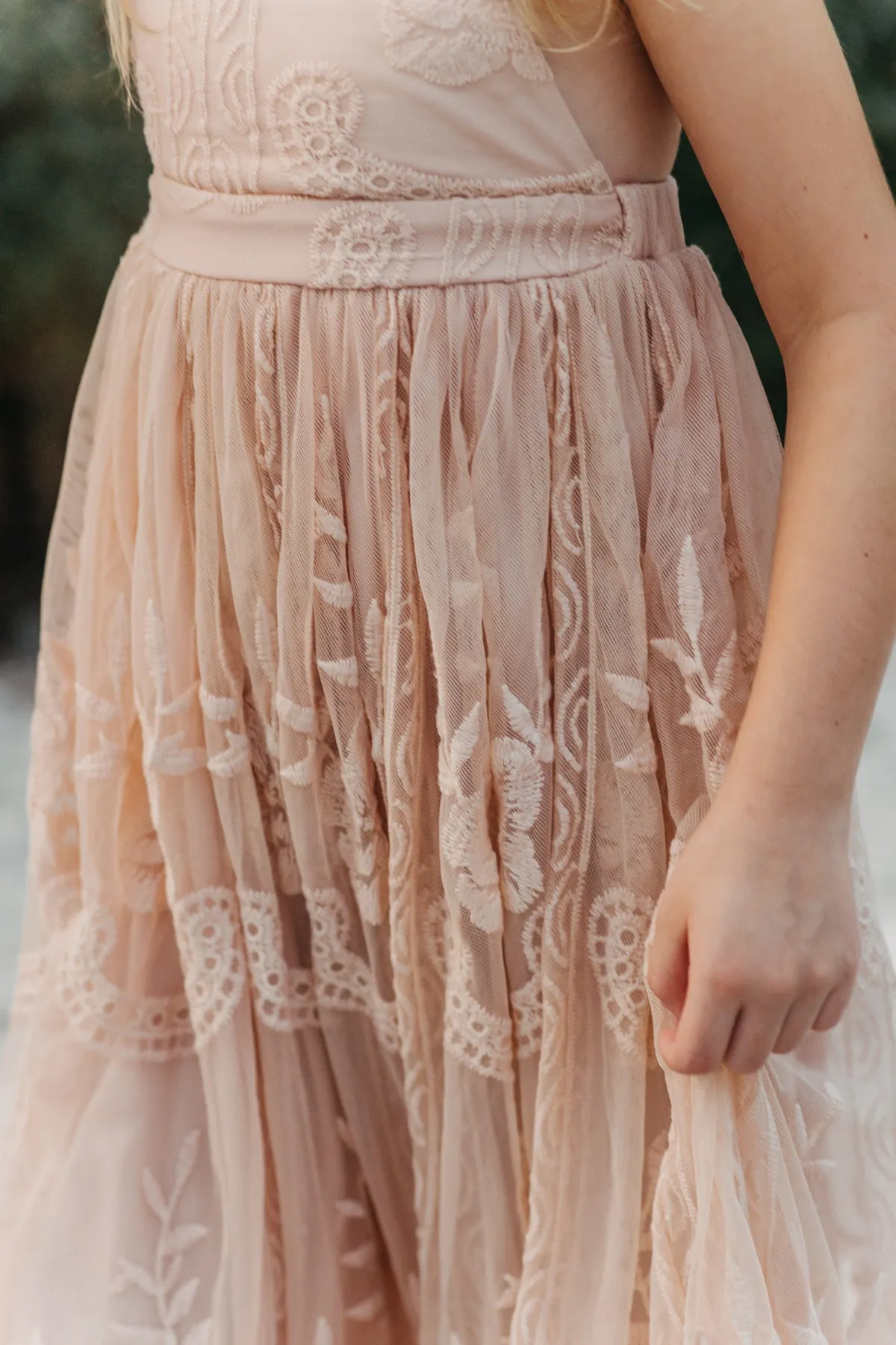 Madeline Lace Dress (natural pink)